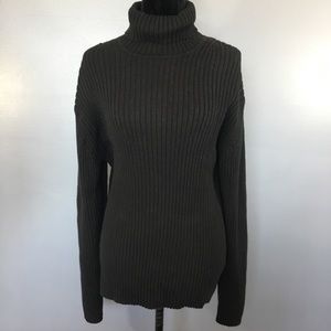 Gap turtleneck sweater